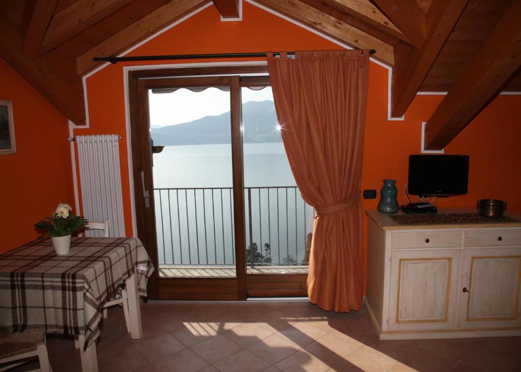 Casale Fe-Wo - Appartamenti Con Vista Lago Cannero Riviera Chambre photo