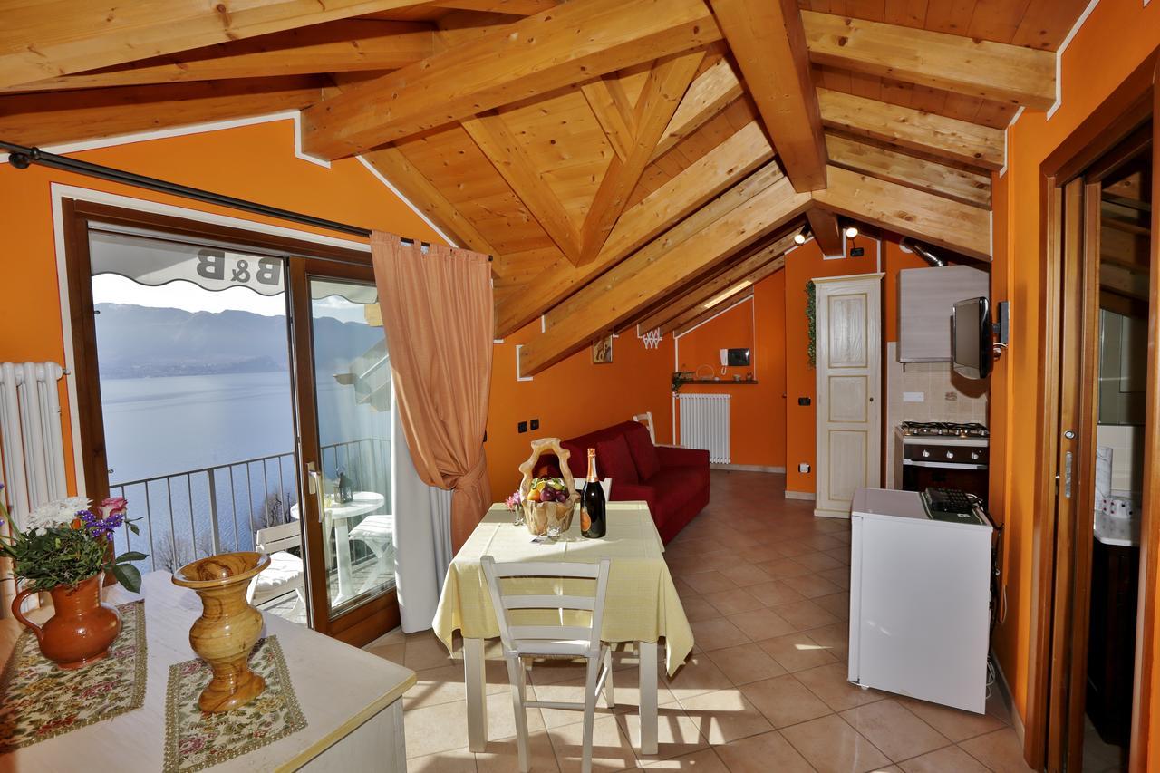 Casale Fe-Wo - Appartamenti Con Vista Lago Cannero Riviera Extérieur photo