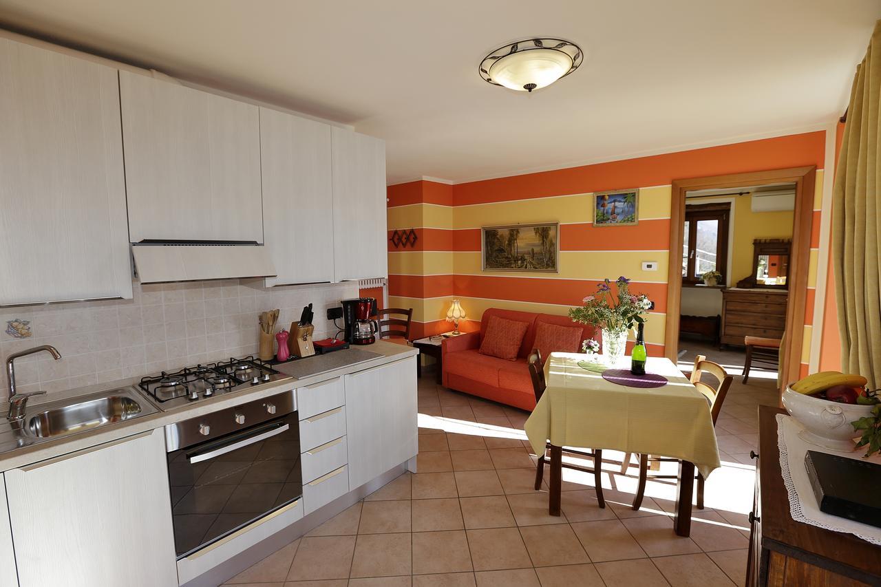 Casale Fe-Wo - Appartamenti Con Vista Lago Cannero Riviera Extérieur photo